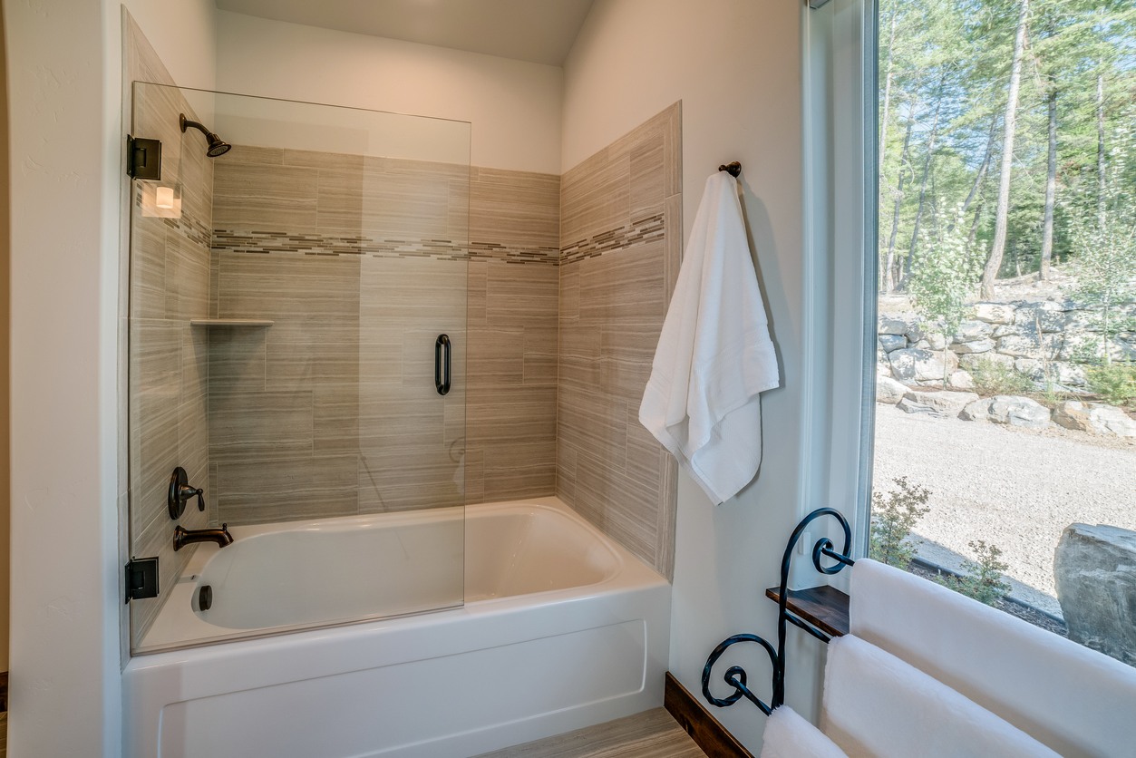 Shower & Tub Repair in Cannon AFB